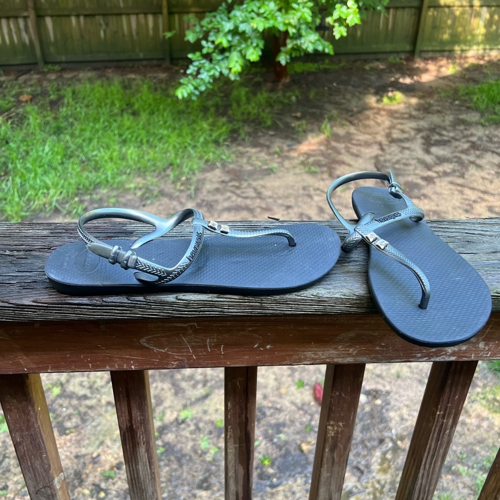 Havianas silver straps with rhinestone sandals sz 9/10 39-40 - Picture 2 of 10